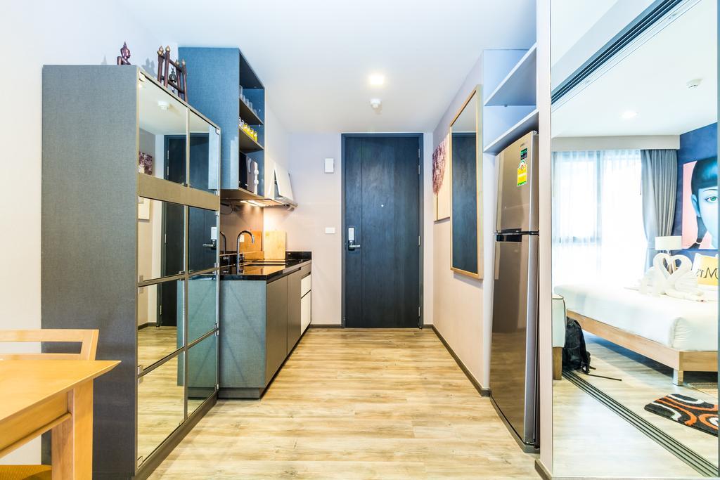 The Deck Condominium By Lofty Patong Kültér fotó