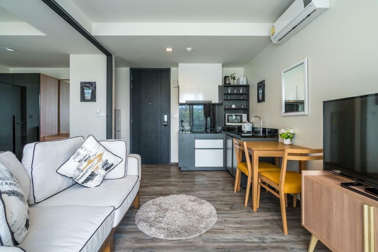 The Deck Condominium By Lofty Patong Kültér fotó